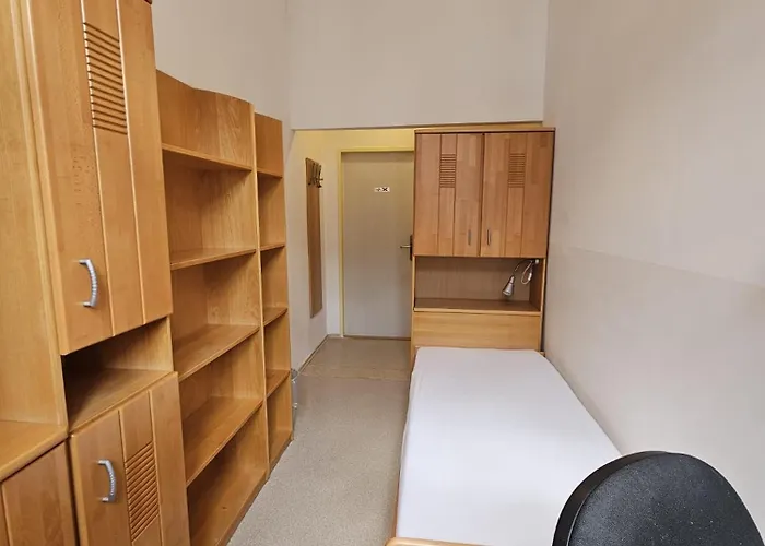 Porzellaneum Hostel